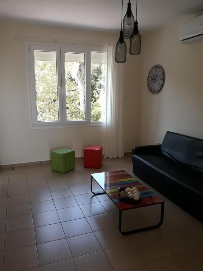Poseidono'S Apartment Paphos Luaran gambar