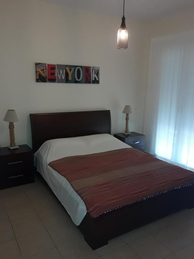 Poseidono'S Apartment Paphos Luaran gambar